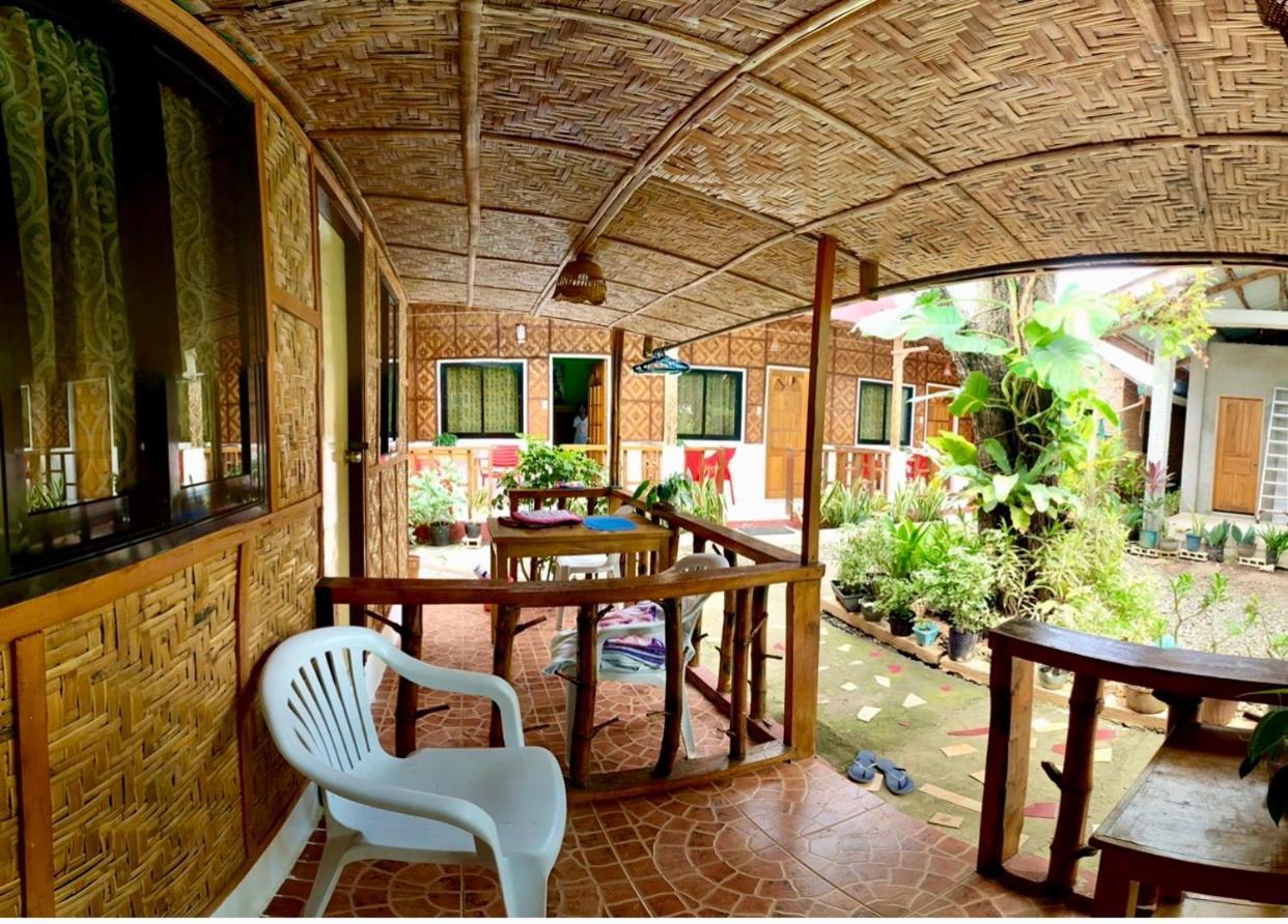 Domos Native Guest House Panglao-stad Buitenkant foto