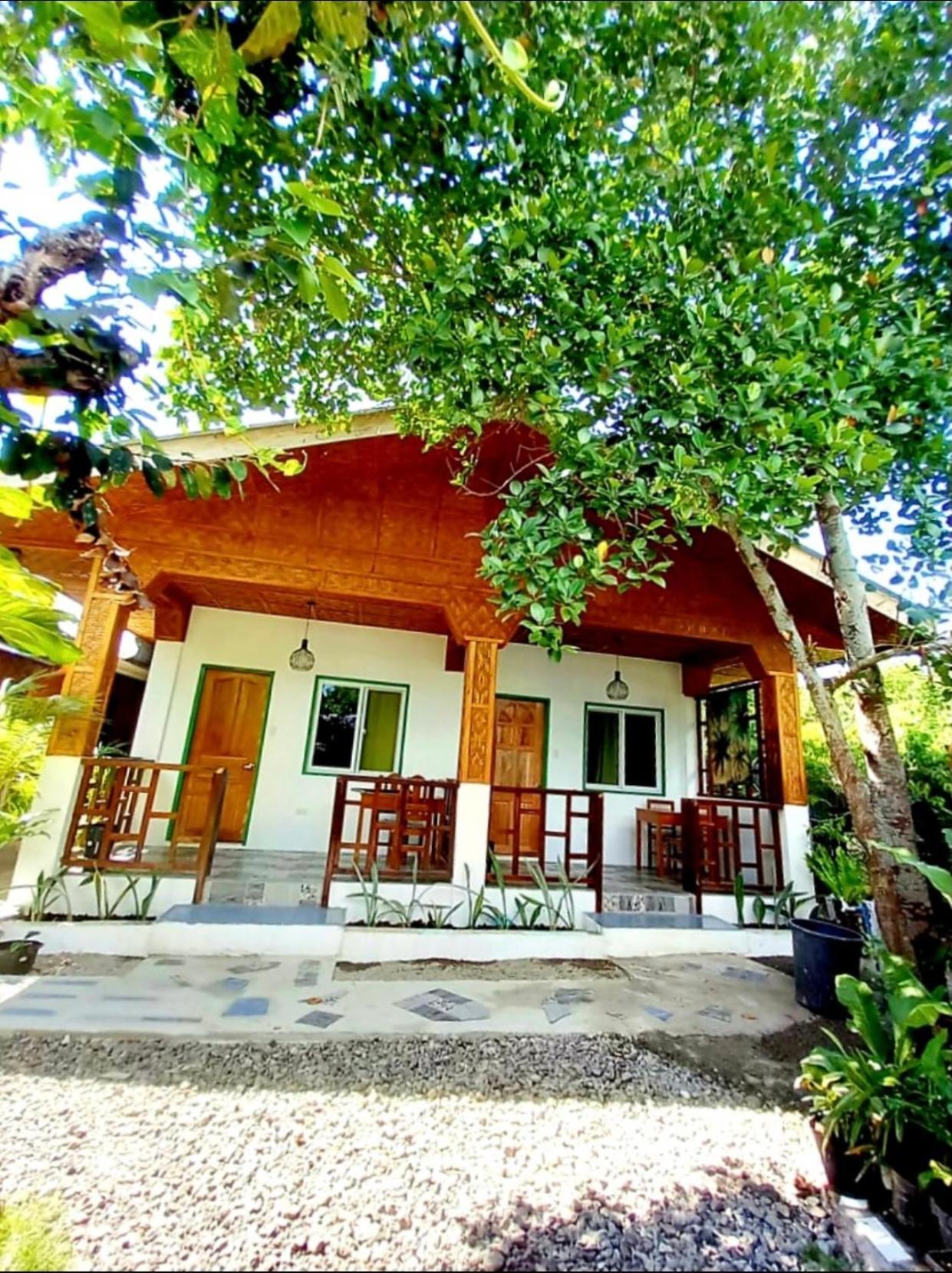 Domos Native Guest House Panglao-stad Buitenkant foto